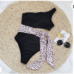 Amazon black one shoulder cut out one piece bathing suit